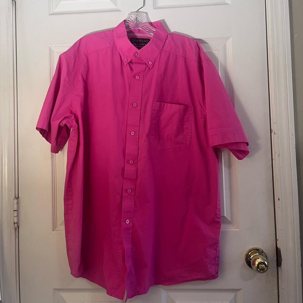 NWOT Men’s Ariat Pro Series Shirt (L)